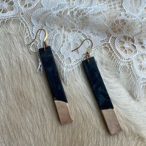 Wood Black Dipped Earrings NWOT
